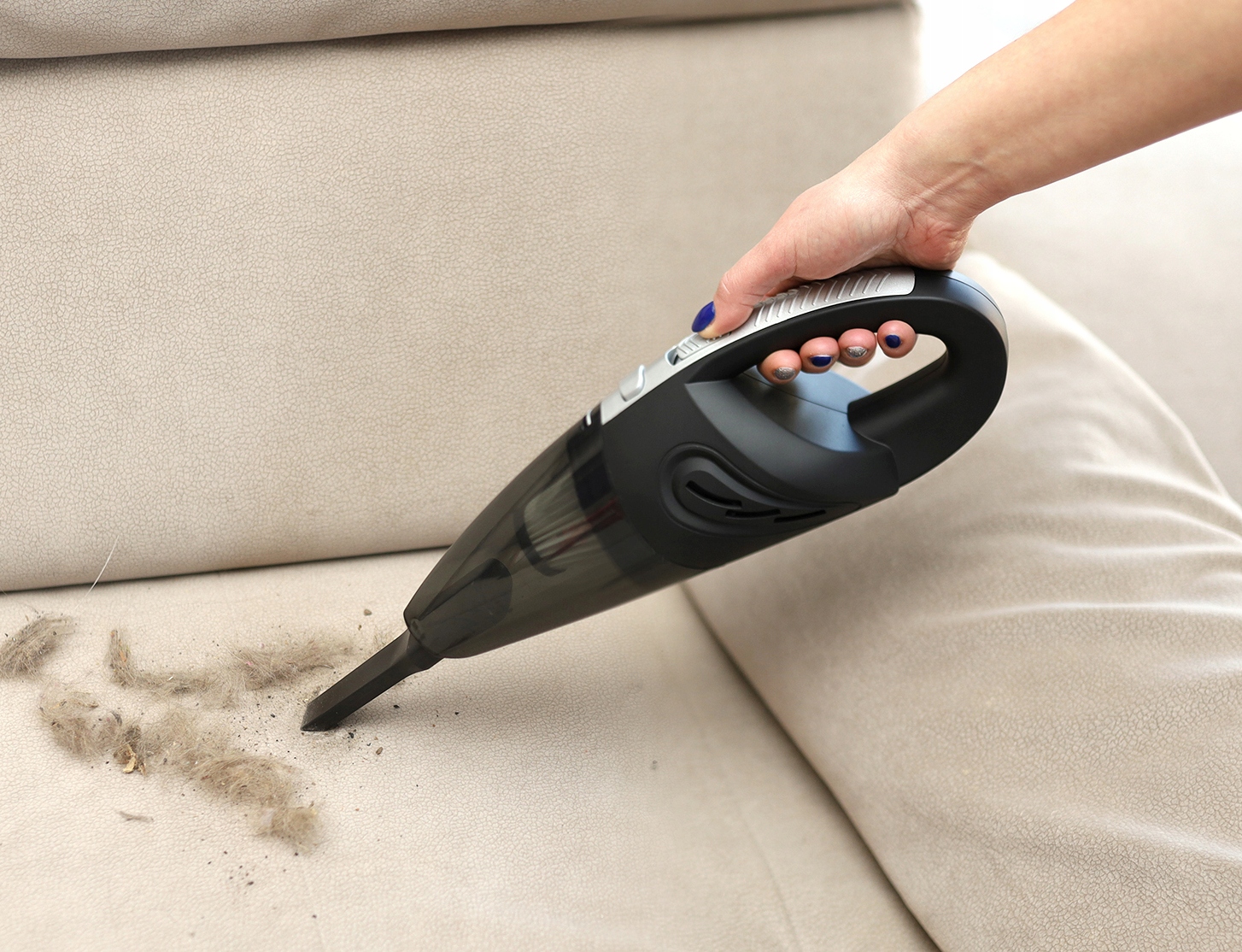 Odkurzacz Ręczny Samochodowy Bezprzewodowy Mocny Akumulatorowy + Końcówki Praca na mokro tak