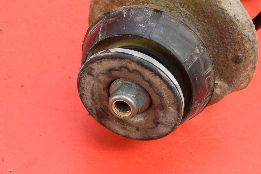 shock absorber left front DACIA LOGAN 2 II 1.2 16V 75 KM 13-16