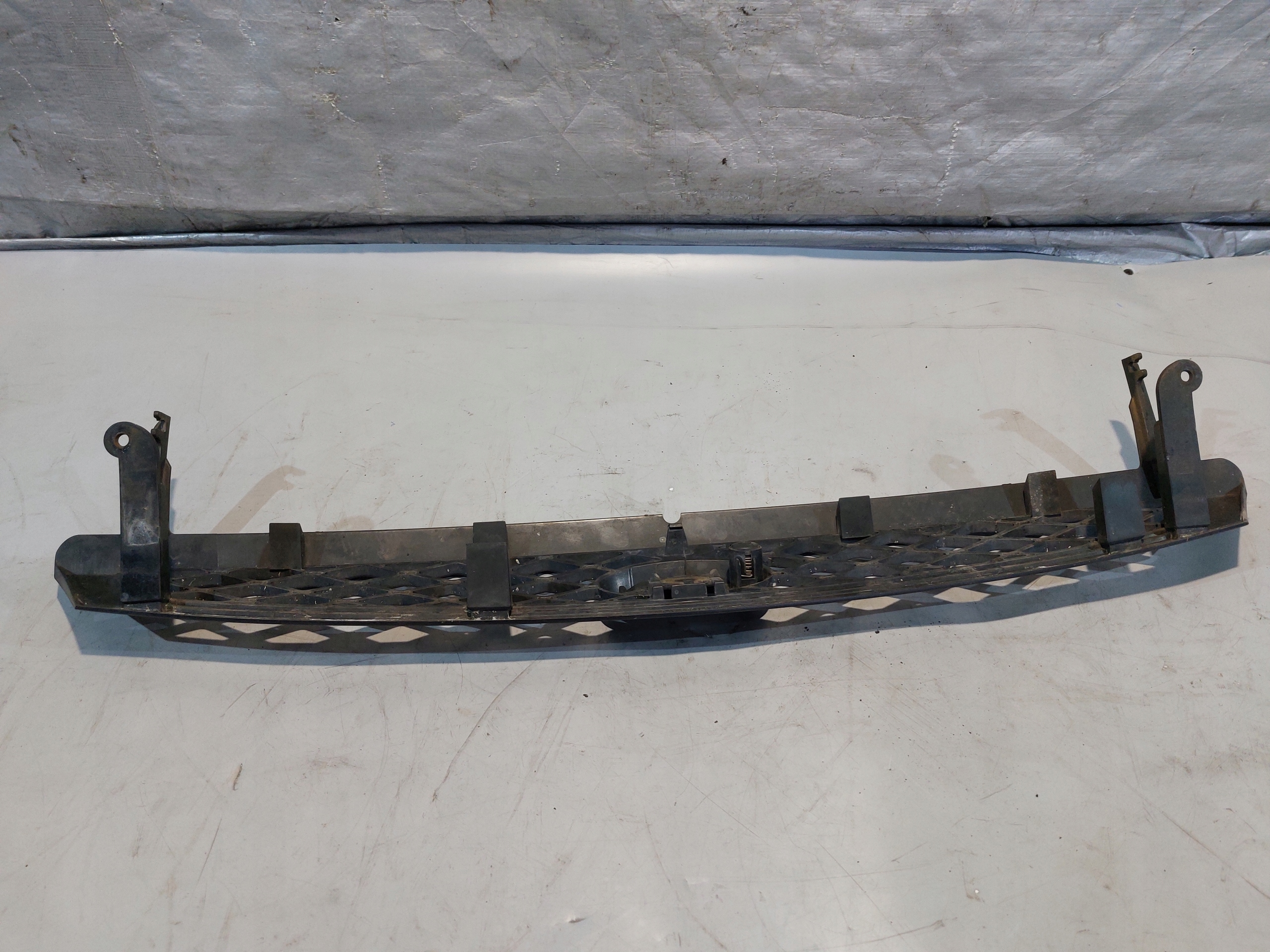 grill grille radiator FORD FOCUS MKI FL