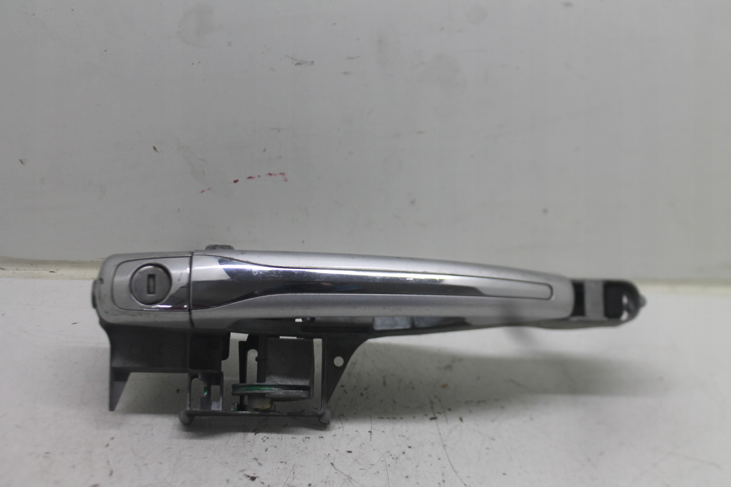 handle exterior door left front 9680342780 CITROEN C5 II X7 08-17