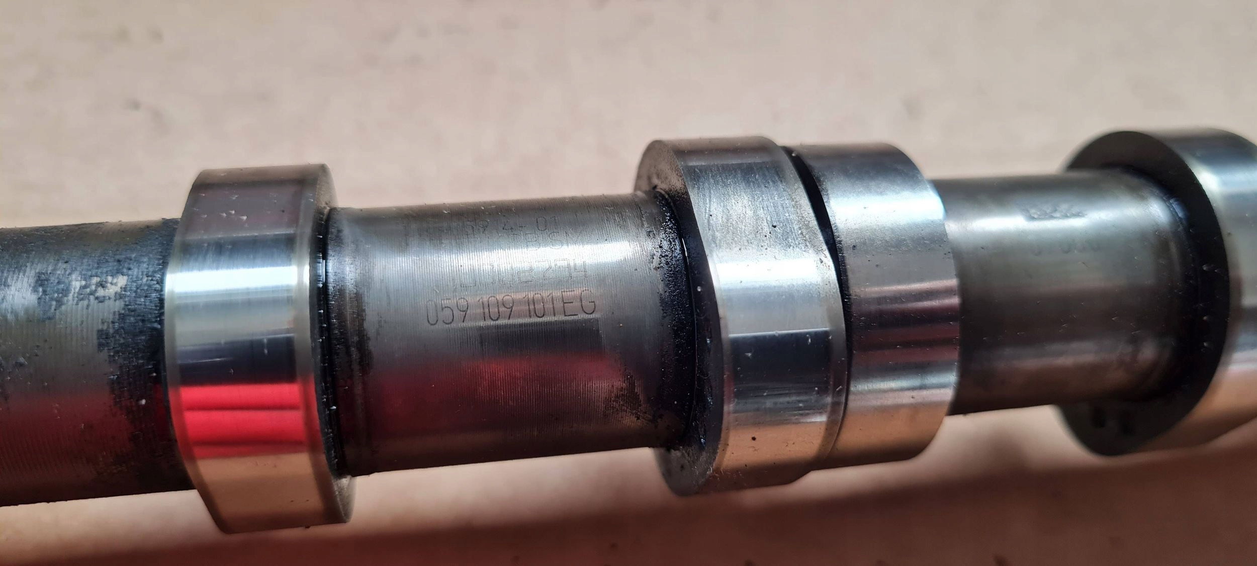 A6 C6 LIFT Arbre à cames 3.0 TDI 059109101EG