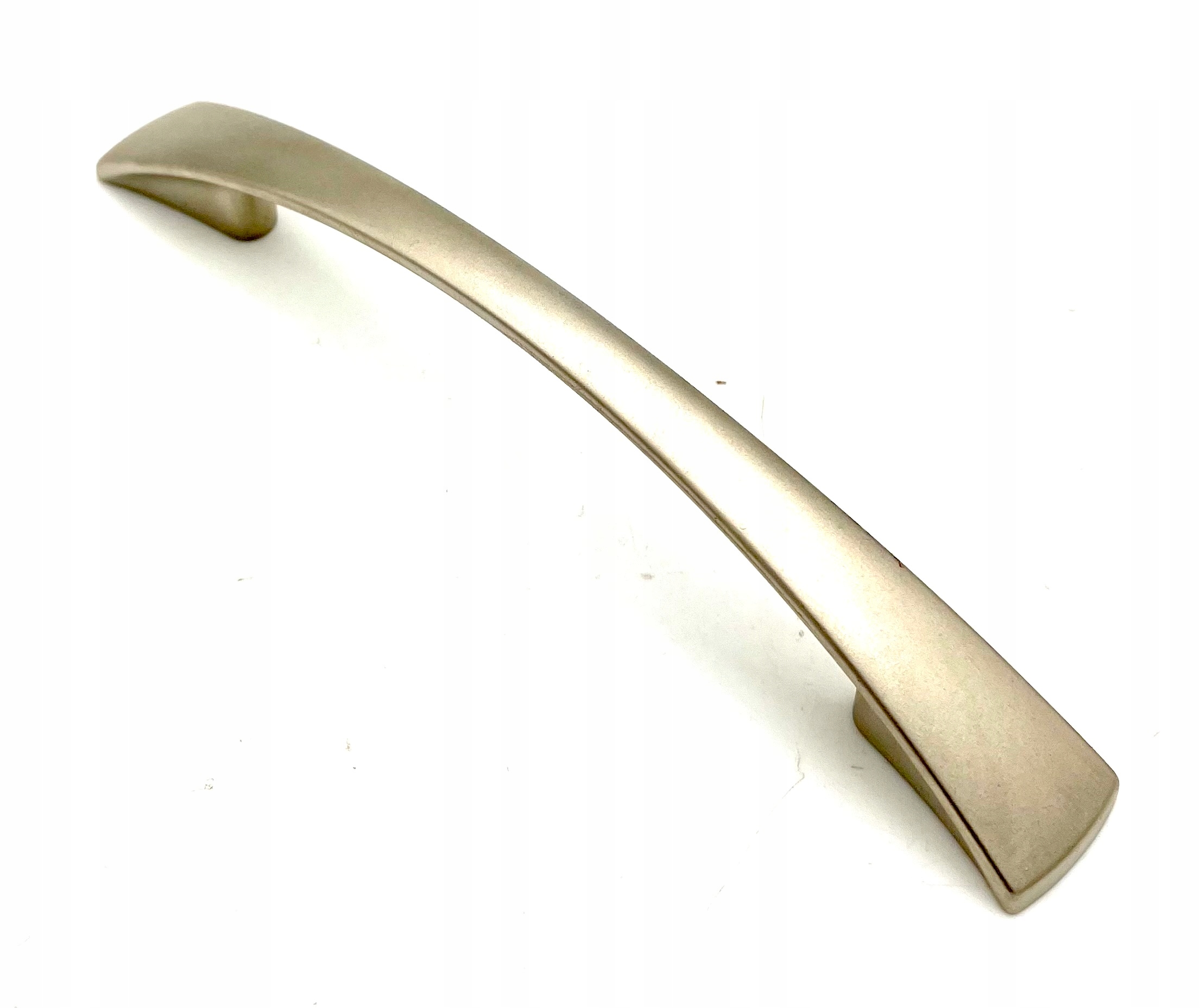 

Uchwyt Meblowy Satyna 96 mm Gamet