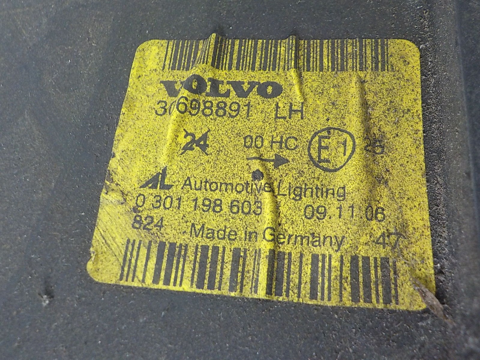VOLVO S40 II V50 light left front front UK 30698891