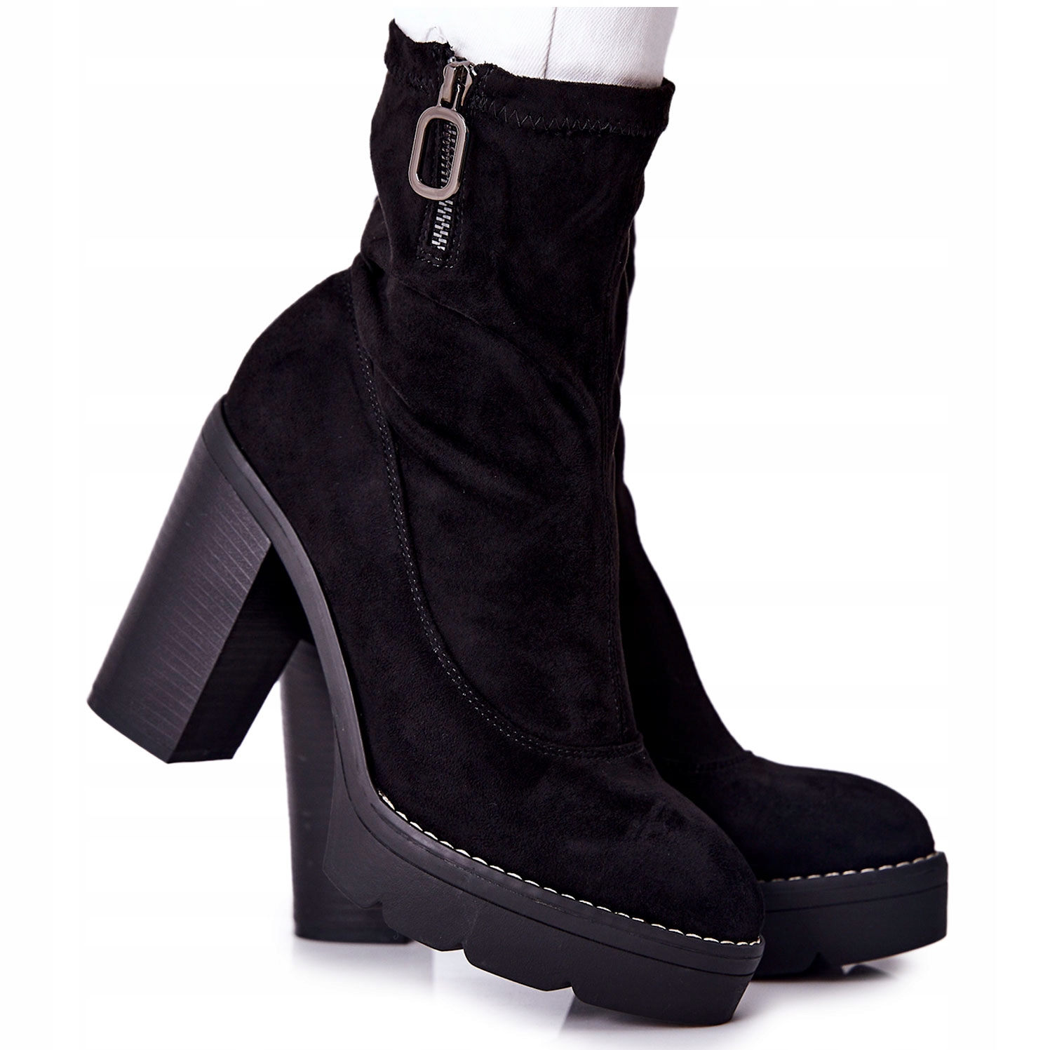 

Zamszowe Botki Na Słupku Czarne Platforma 39