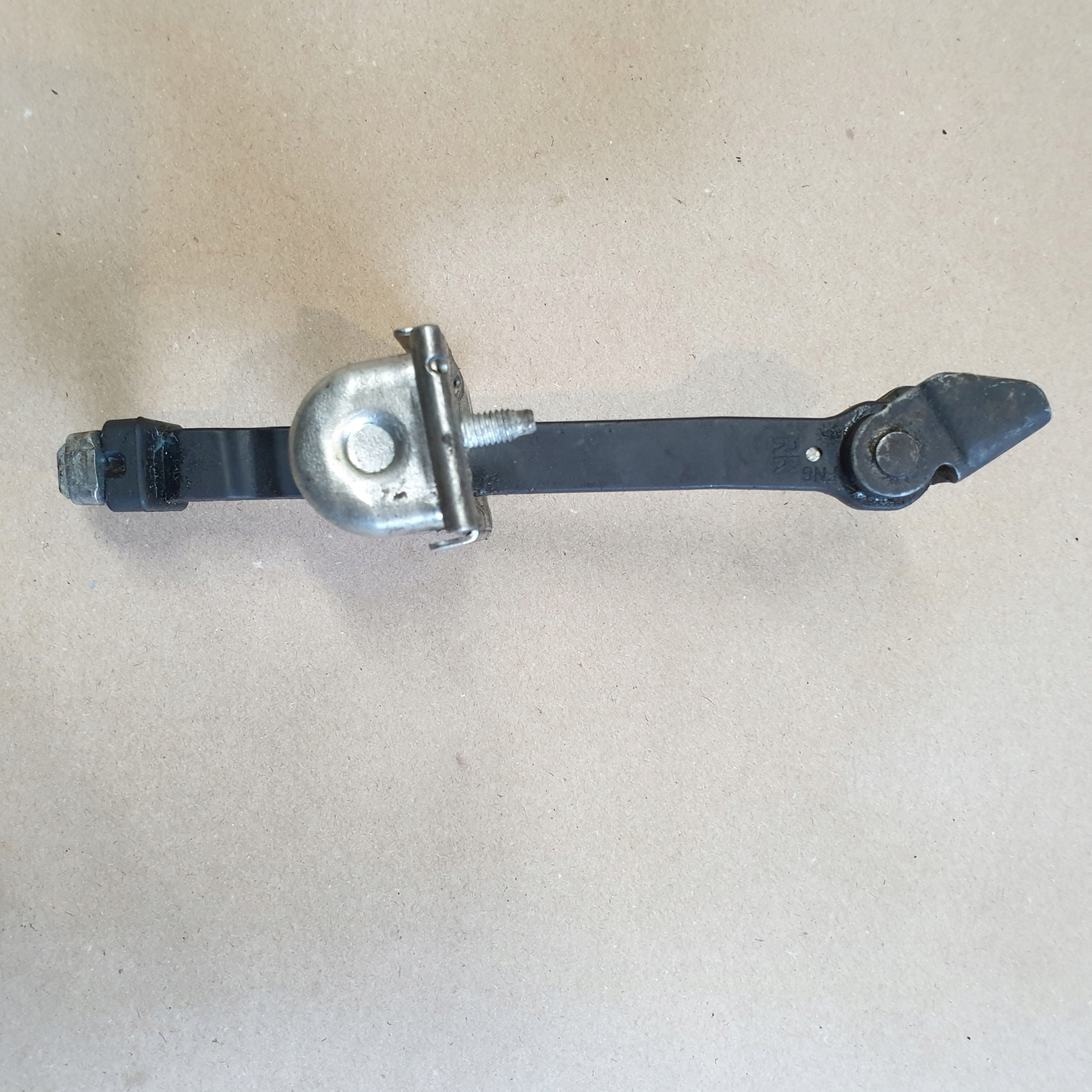 limiter door left right rear part OPEL CORSA D OE