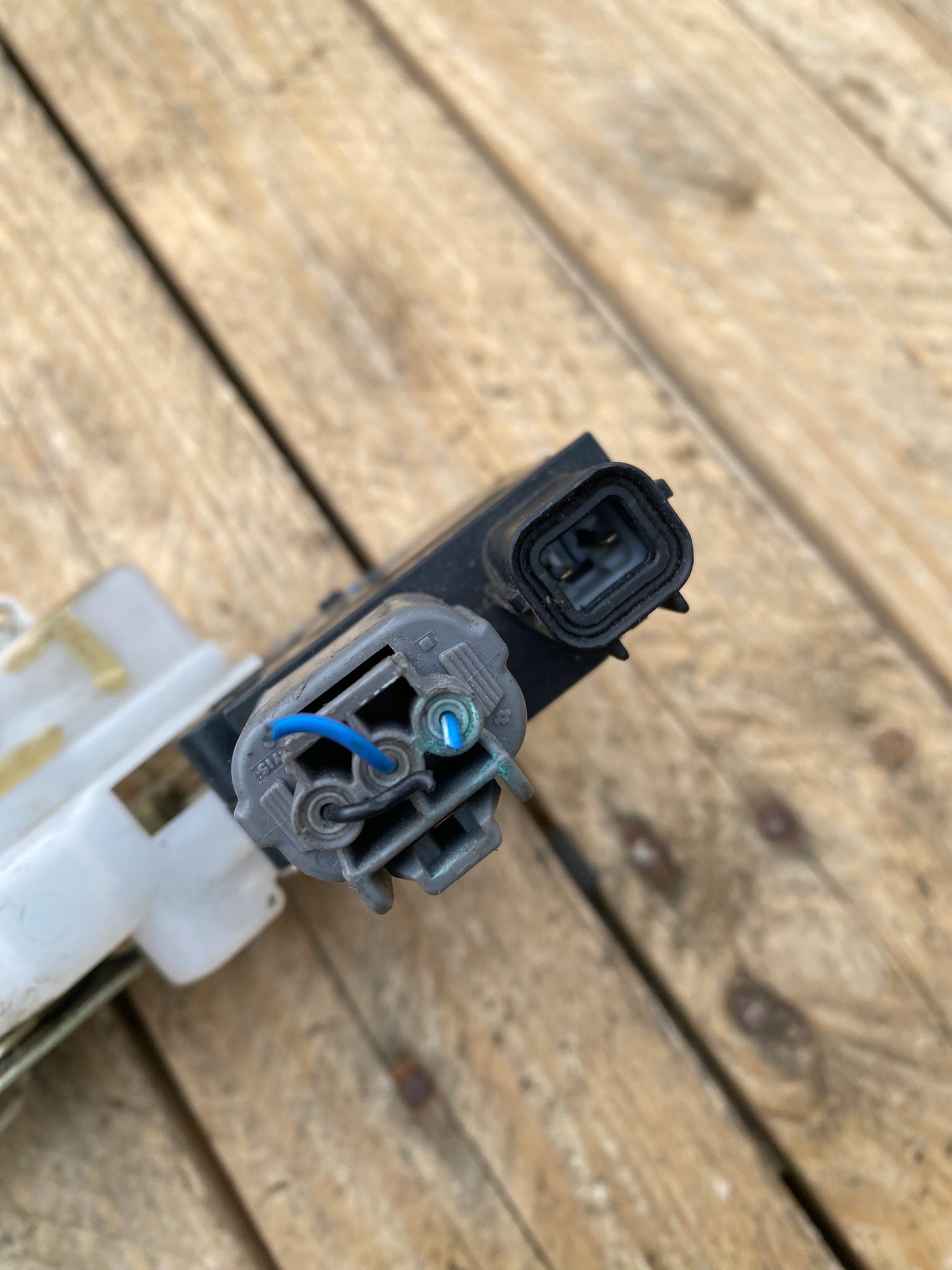 lock door left front honda hr-v