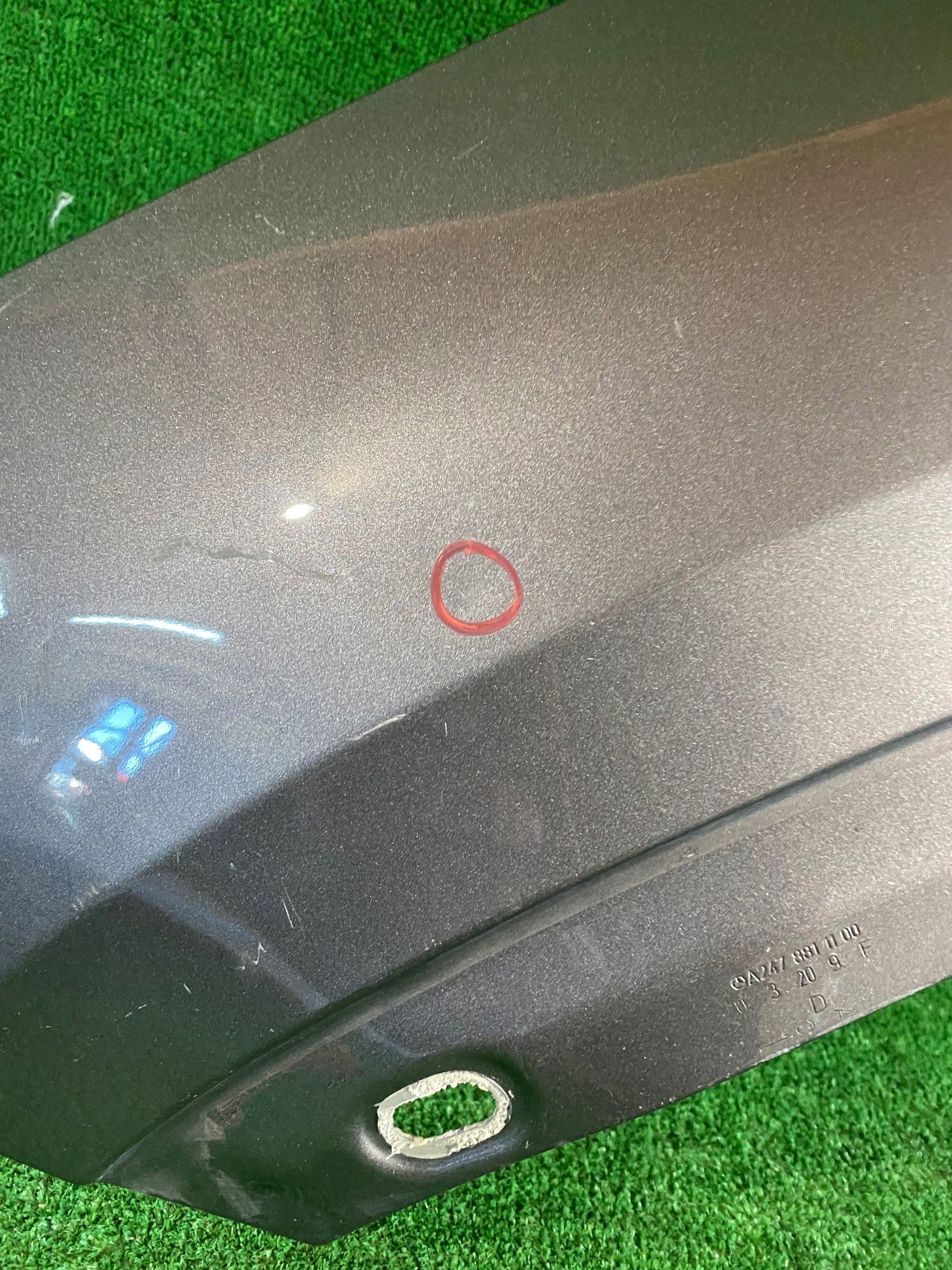 blatník přední levý předek MERCEDES GLA W247