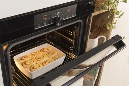Piekarnik Gorenje BPSA6747A08BG AutoBake + SteamAssist + program Pizza Pojemność 77 l