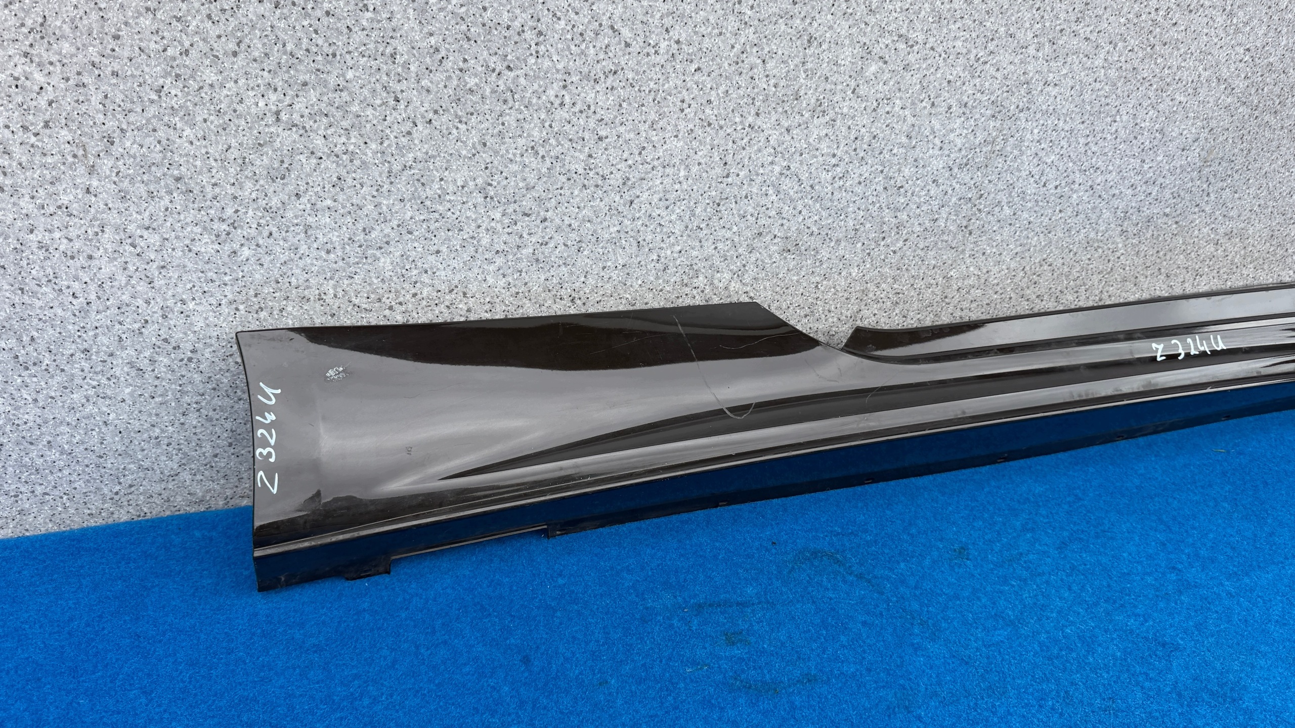 PEUGEOT RCZ right moulding threshold threshold cap YM23000277 Z324U