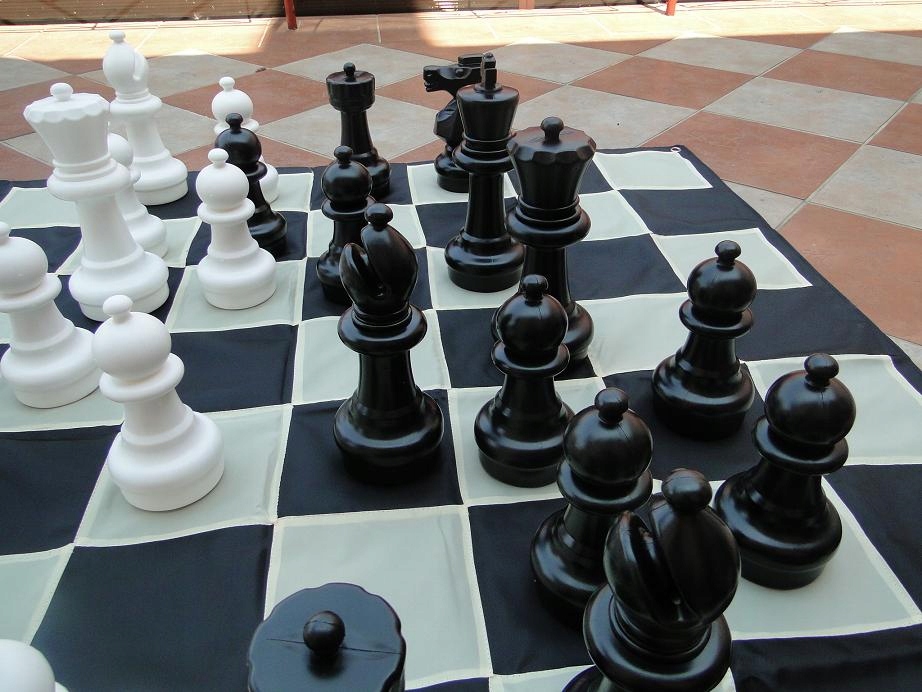 Szachy tarasowe - król 30cm - GCN-12 Rodzaj szachy z tworzywa