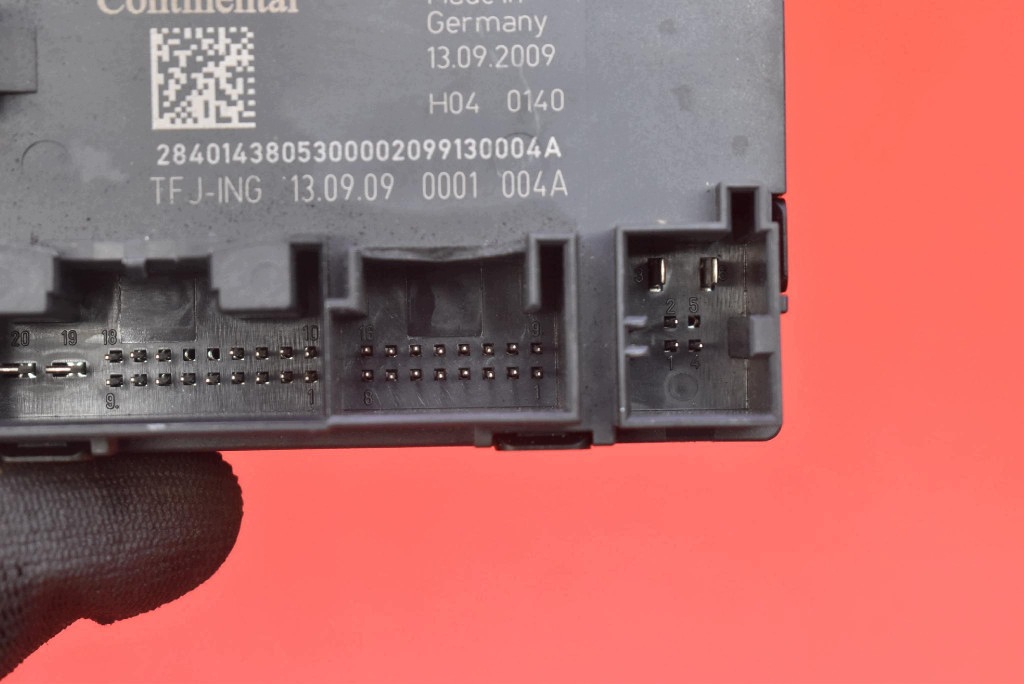 control unit module door left rear part 7PP959795J PORSCHE PANAMERA 970 09-13
