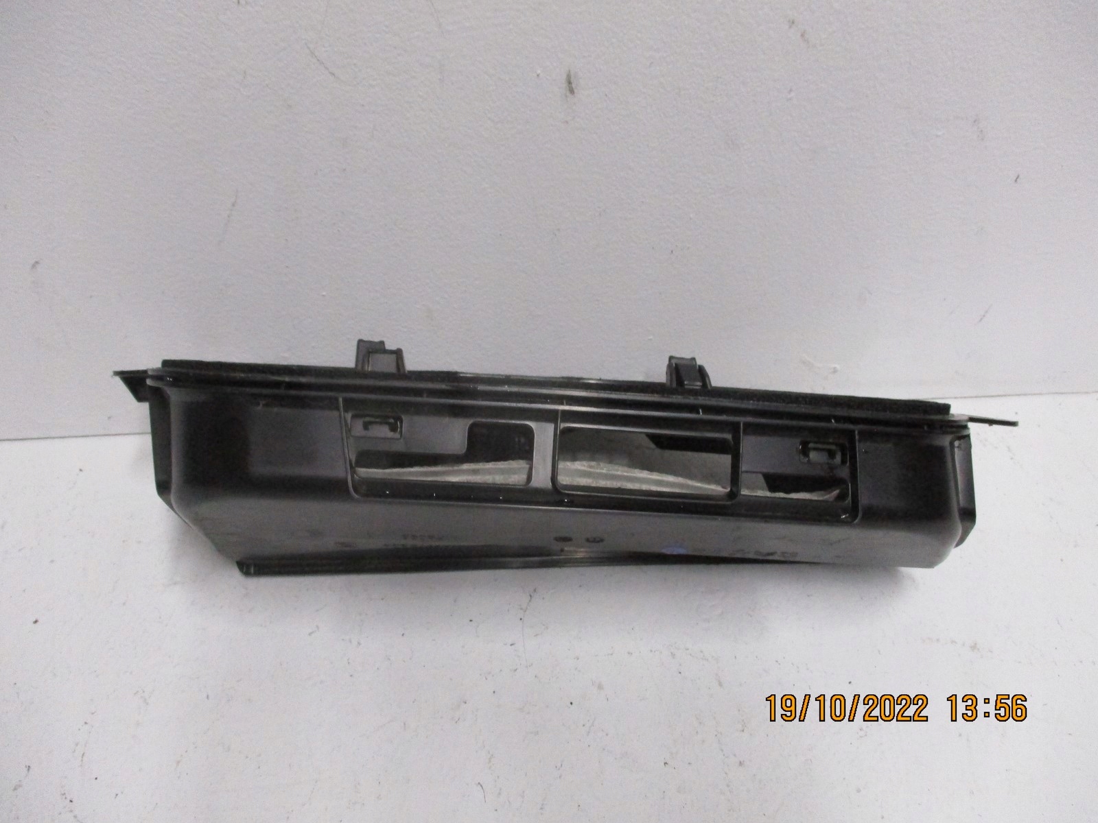 intake air grid PEUGEOT 9826833180