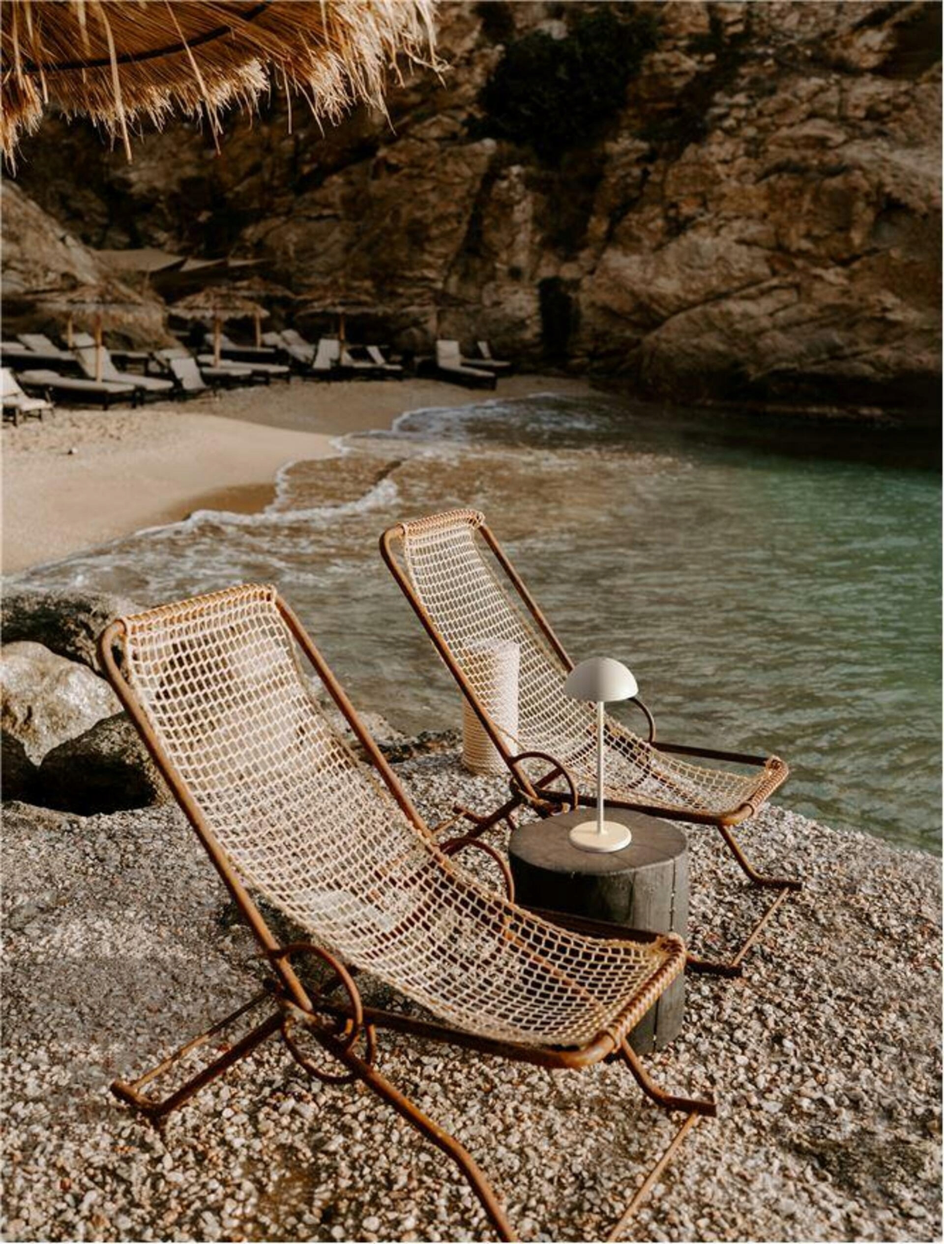 Nova Luce venkovní stolní lampa Rose bílý hliník a akryl Led 1W 3000K 5V DC