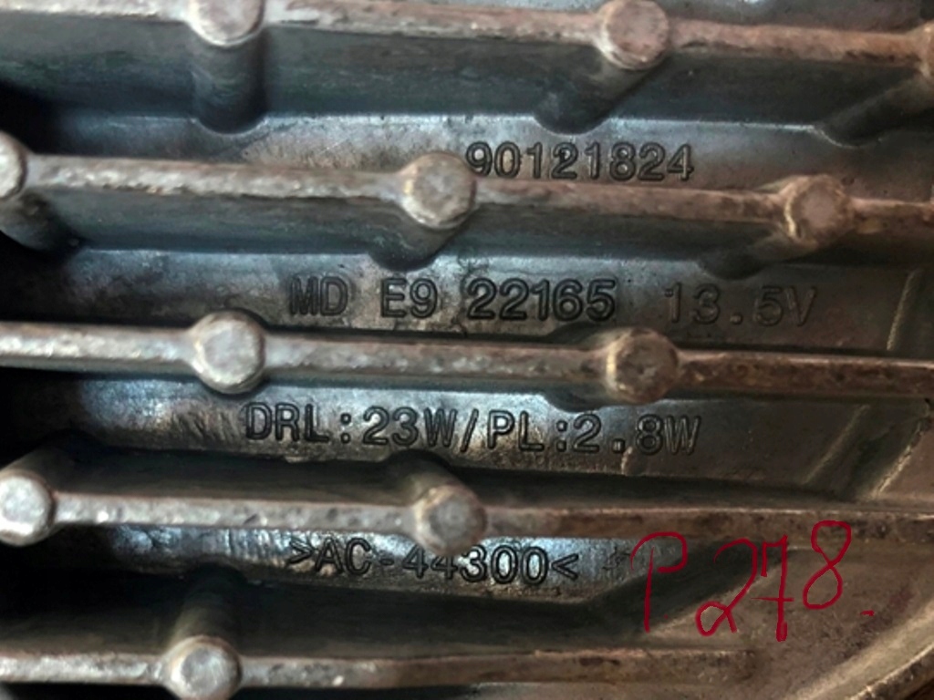 Конвертер модуль led езды днем левый BMW серия 1 F40 B105161-C