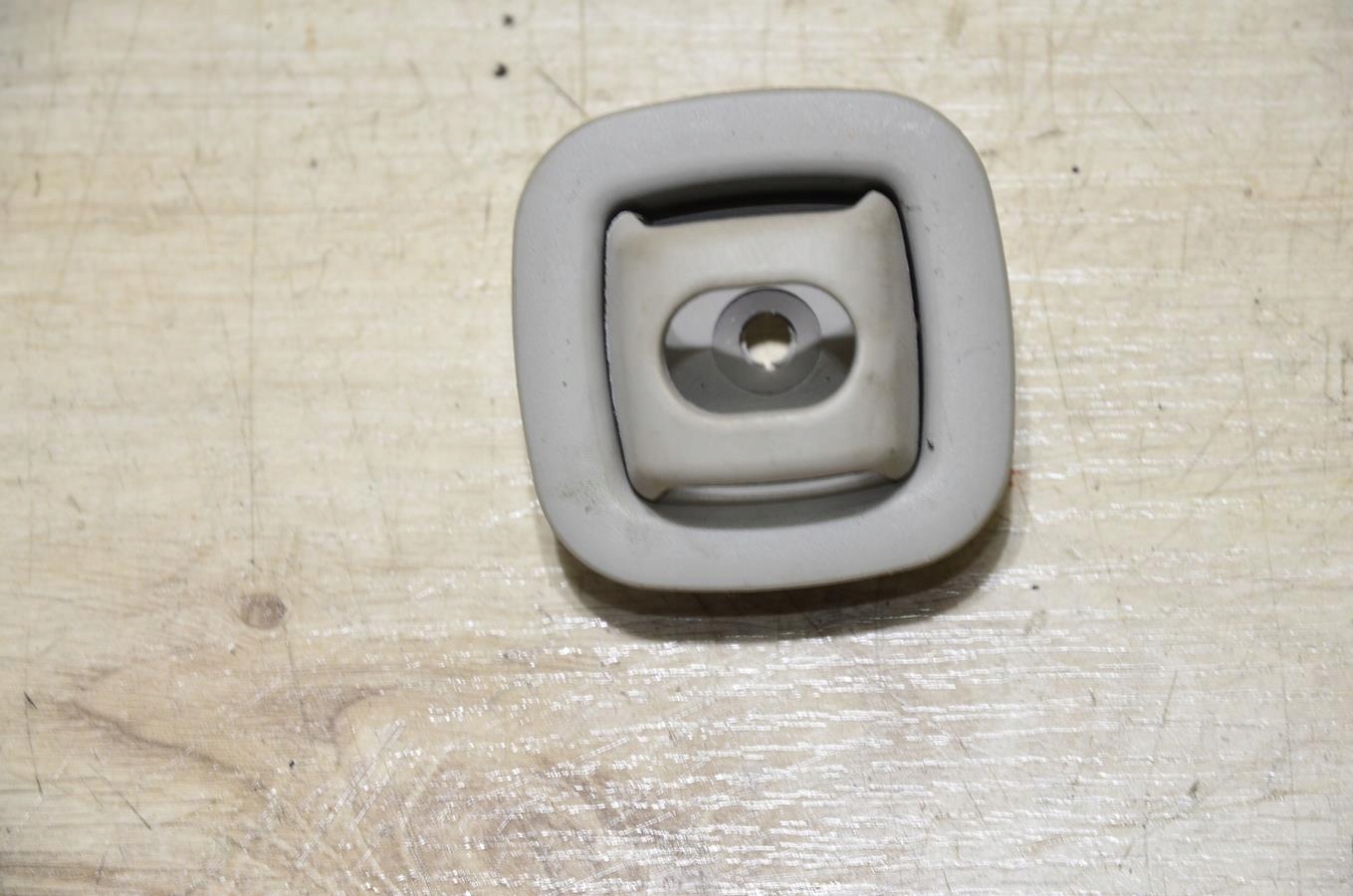 bracket holder Nissan X-Trail t31