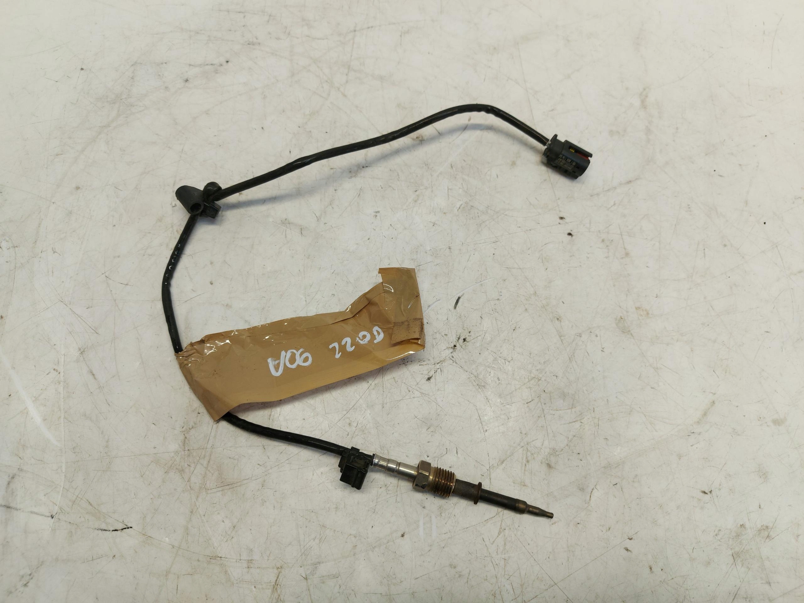 BMW U06 220d Sensor TEMPERATURY Gase 8490145