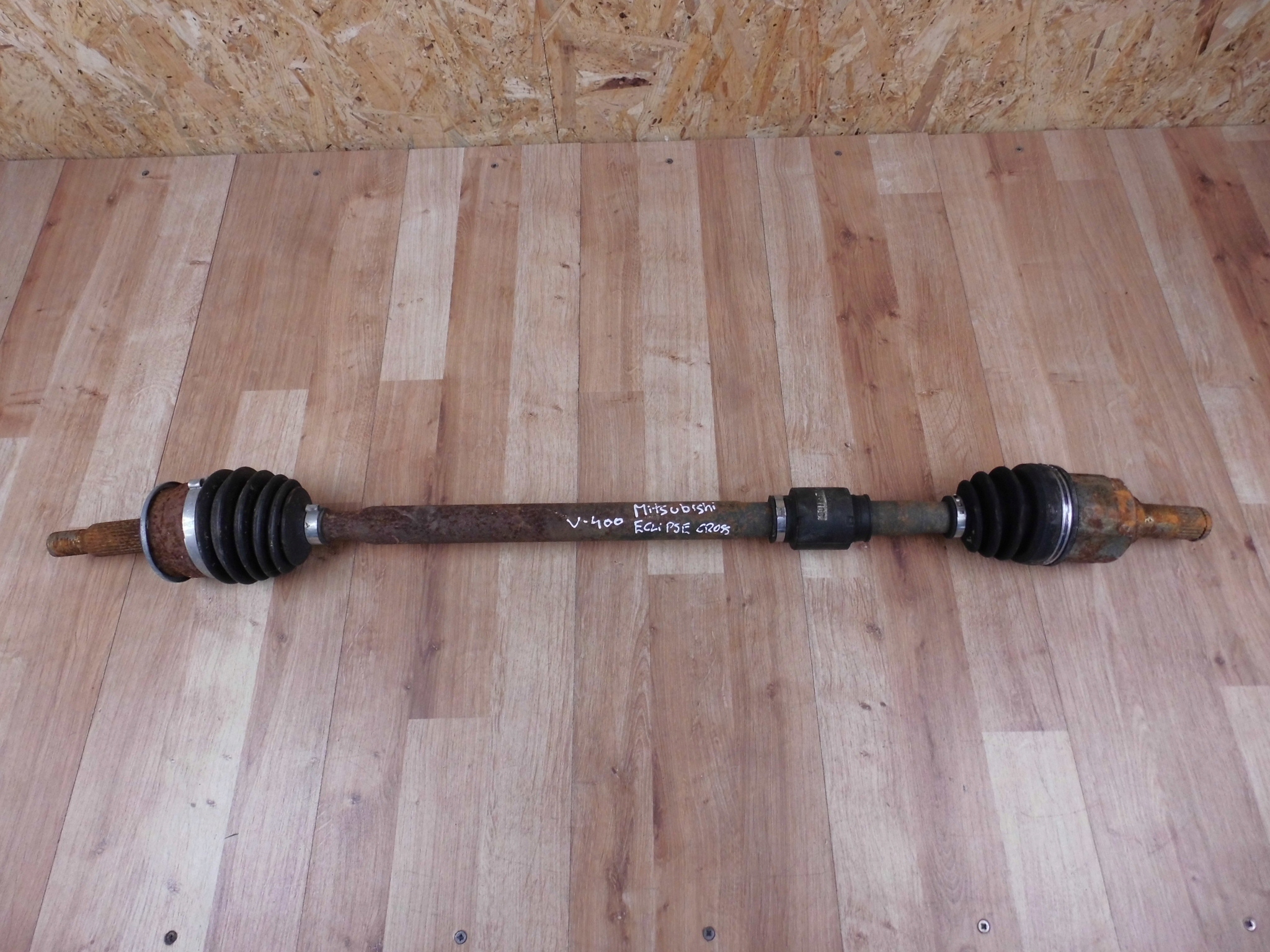 Mitsubishi Outlander III 2.4 PHEV HYBRID semi-axis right front 3815A508