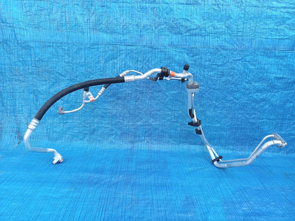 JX61-9032-VD JX61-19A834-NF - КАБЕЛЬ КОНДИЦИОНЕРА FORD FOCUS MK4