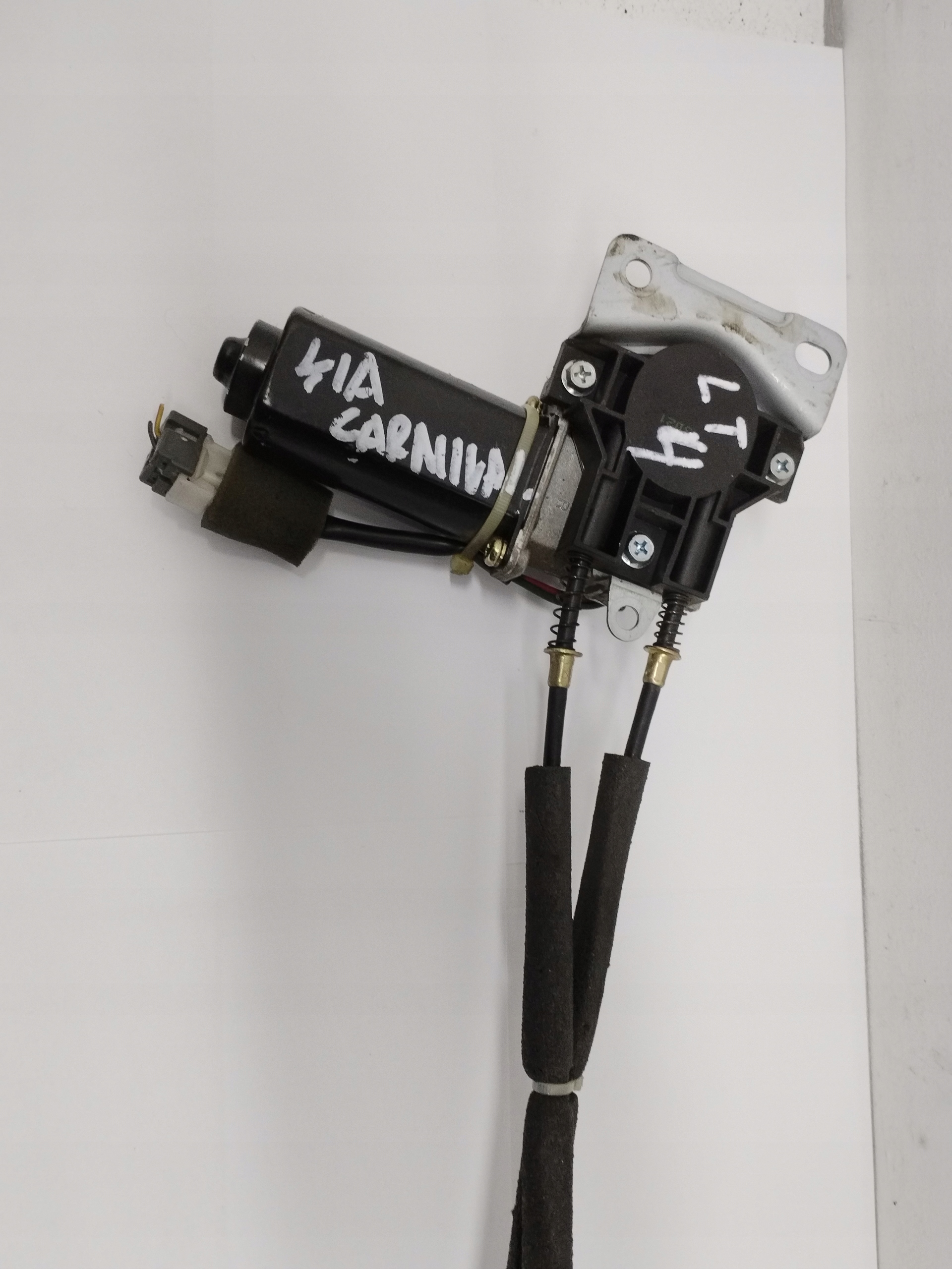 0K55363310 mechanism windows left rear part Kia Carnival