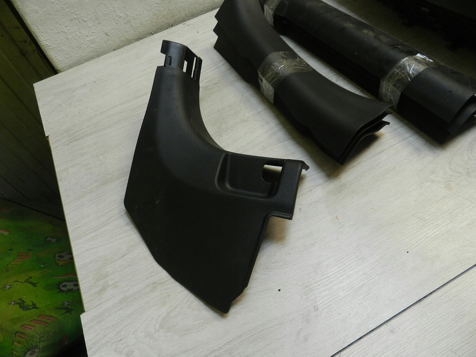 JUKE II F16 PLASTIK OSŁONA PROGU LEWA PRAWA Wersja Europejska