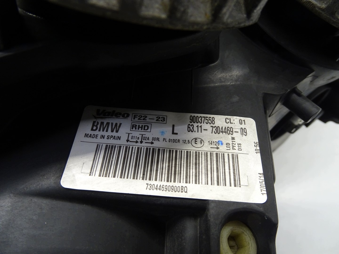 light front front left side BMW F22 7304469 UK