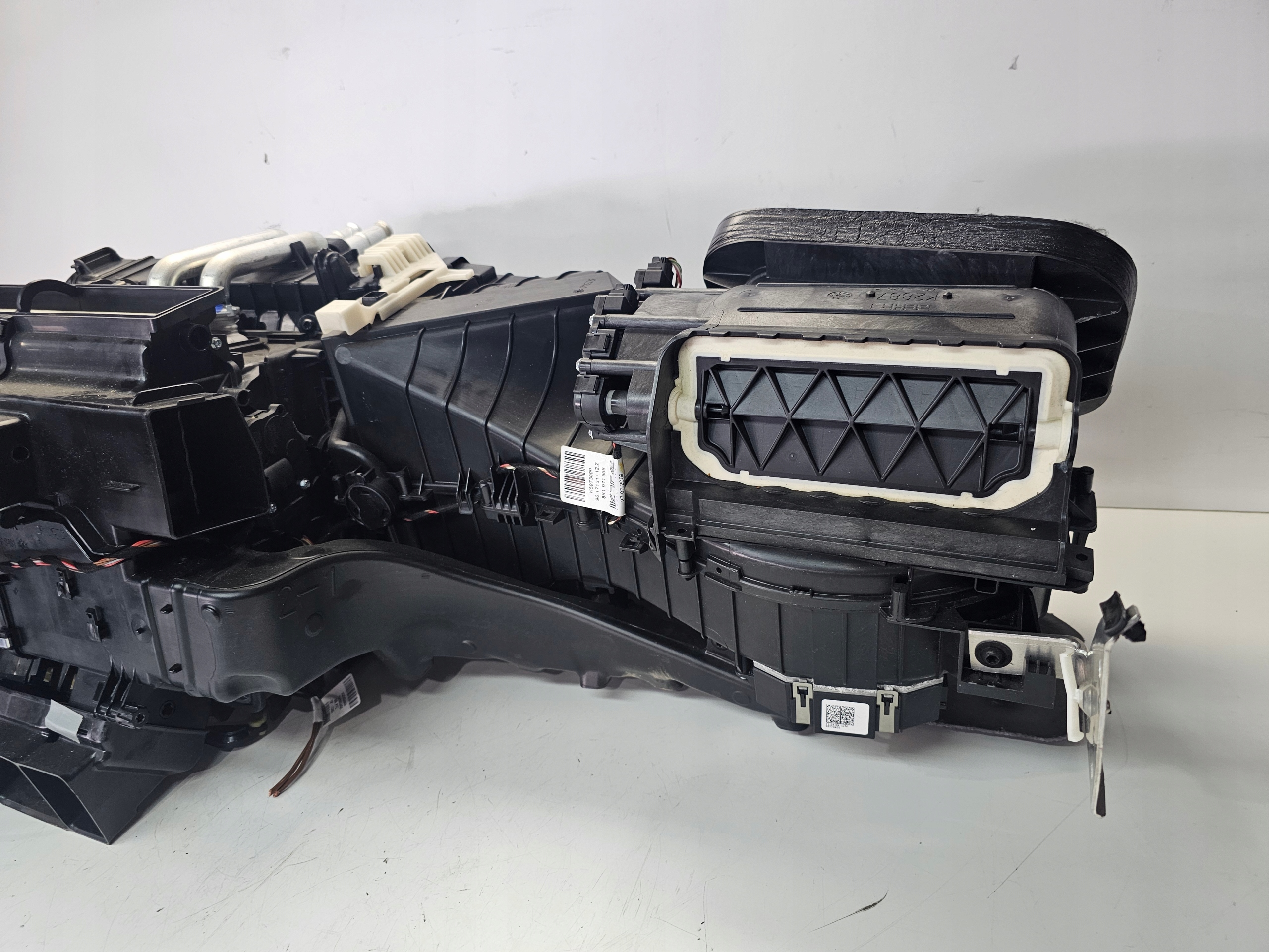 радиатор отопителя Audi A4 B8 Q5 8K1820005AS