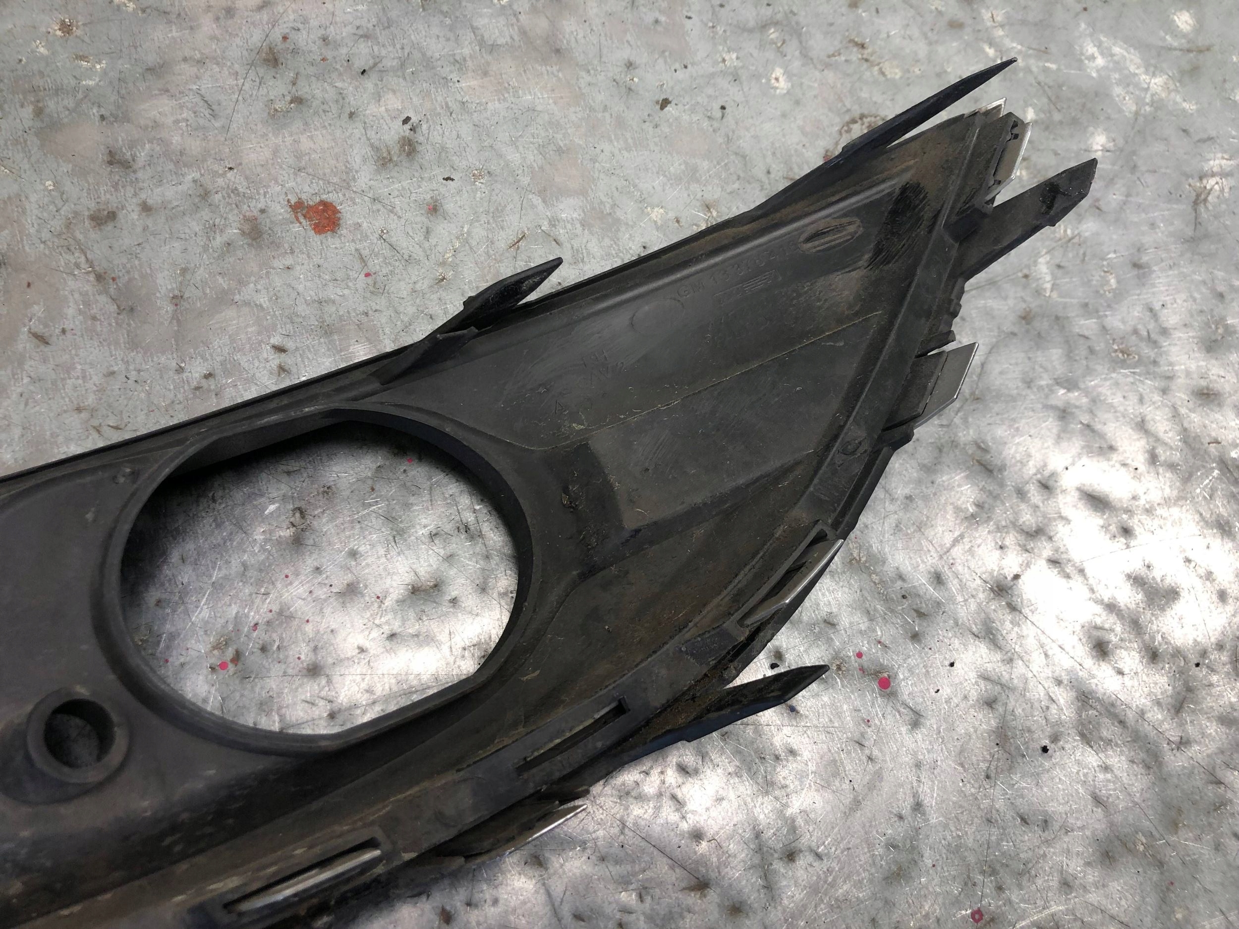 grid fog lights right front OPEL MERIVA B LIFT 13378416
