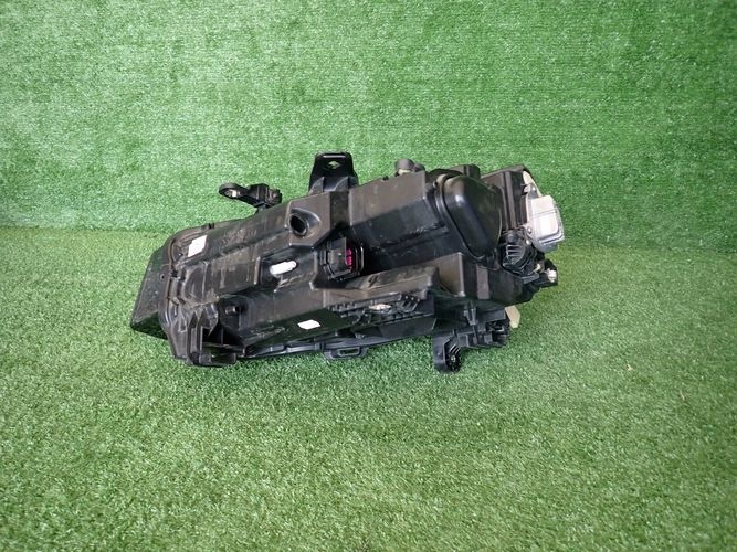 AUDI Q2 81A FULL LED reflektor right light right