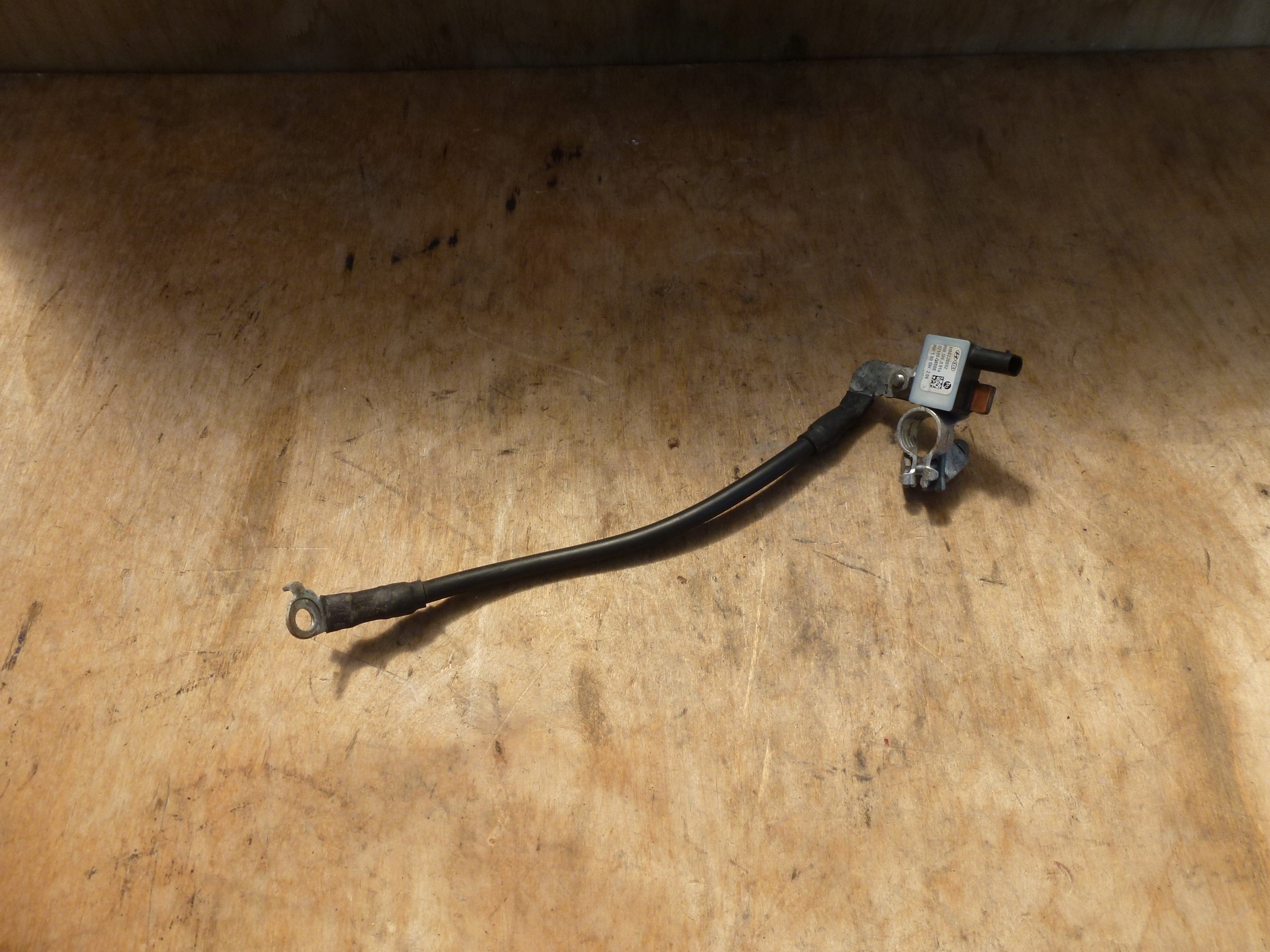 Hyundai KIA NIRO OE 37180-Q4000 KLEMA