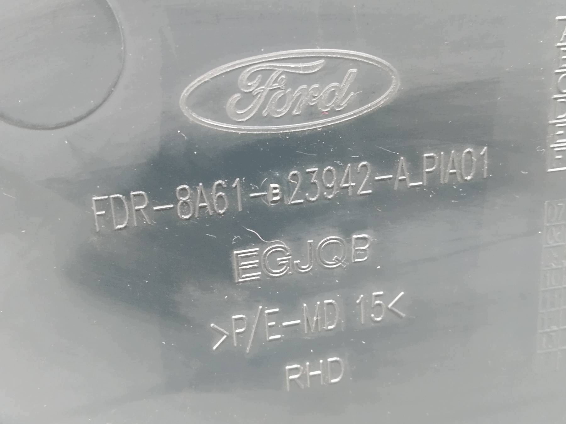 tapacír bok pravý předek 3D spolujezdce Ford Fiesta Mk7 (2008-2016)