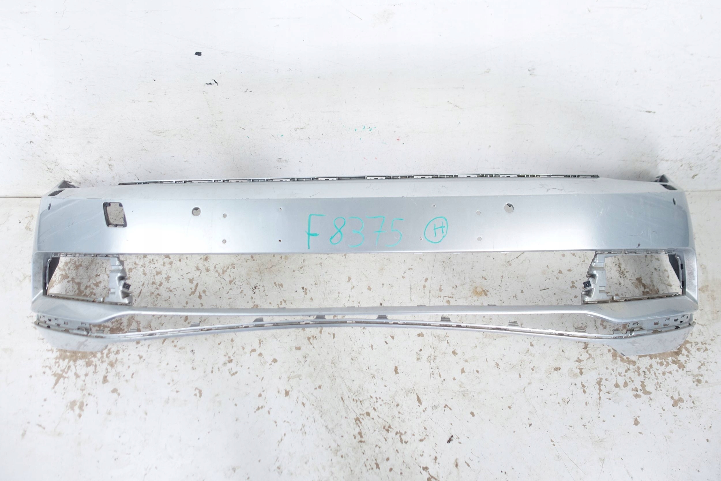 bumper front front VW PASSAT B8 3G 14-19 4XPDC washers 3G0807221A