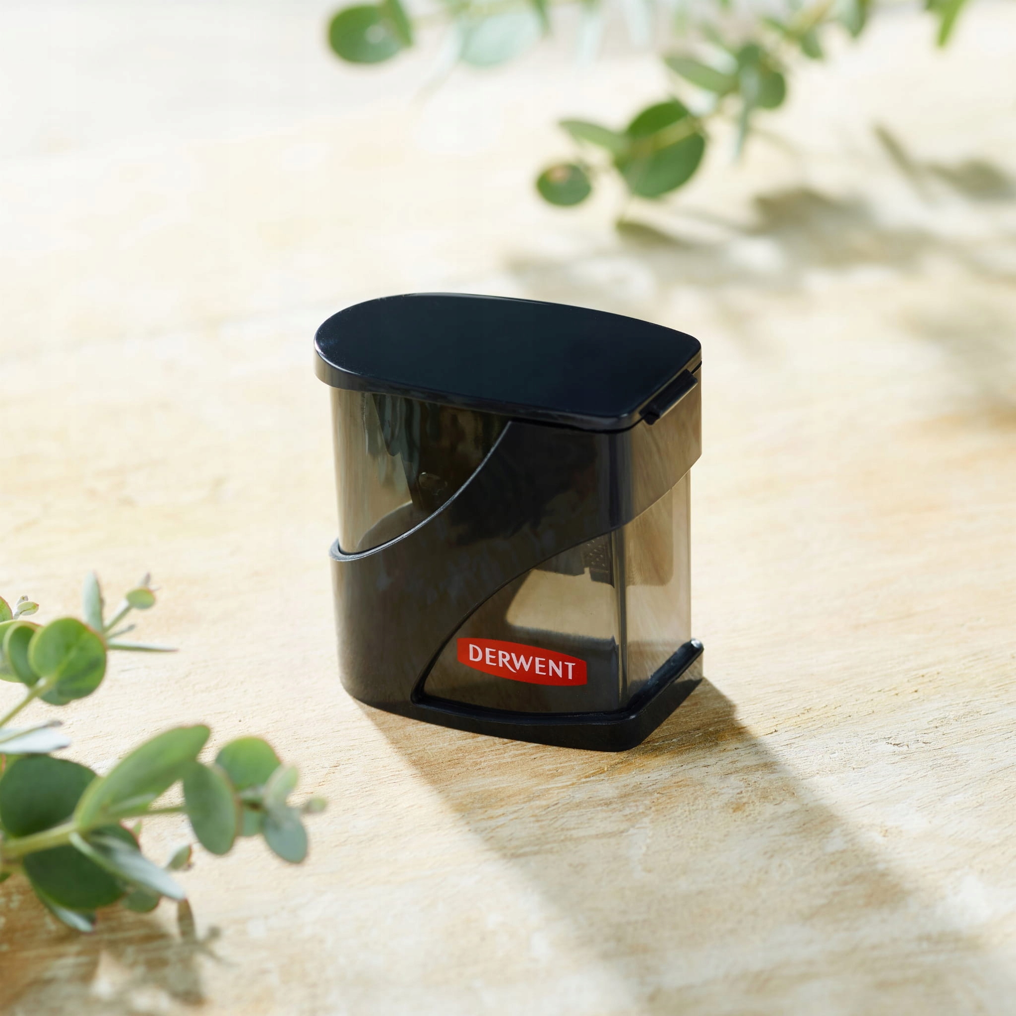 Temperówka podwójna z pojemnikiem Derwent Rodzaj manualna