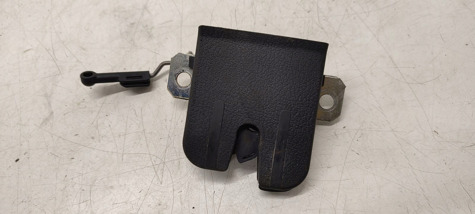 lock bonnet boot VW Polo 9N LIFT 1,2 12V