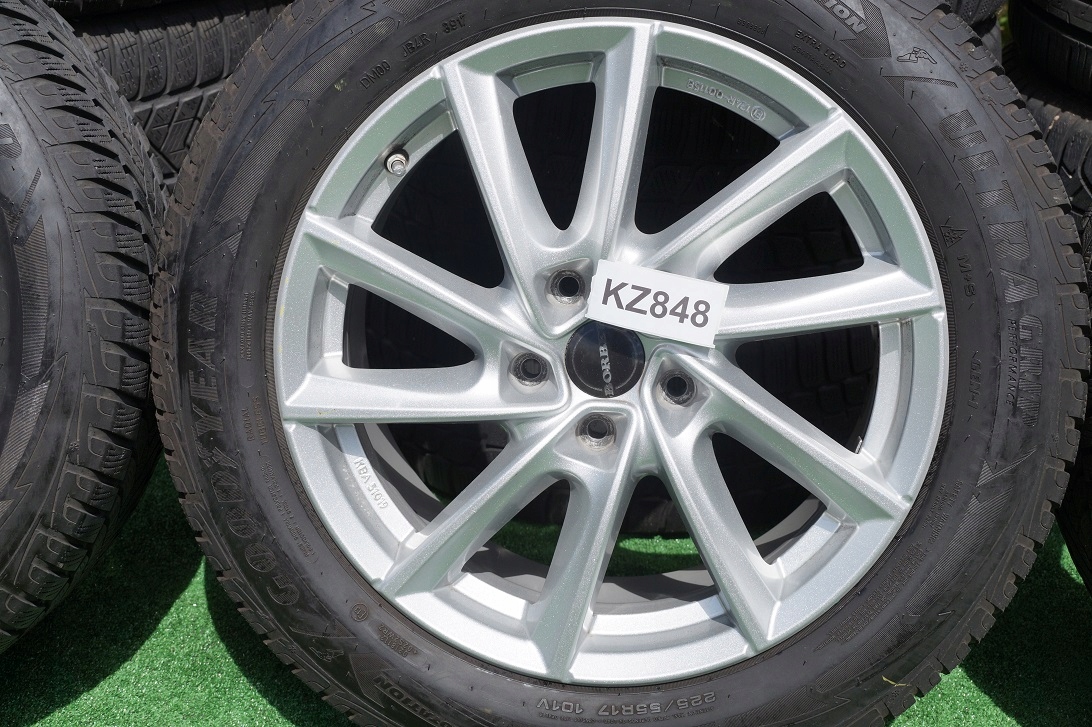 KOŁA ZIMOWE MERCEDES E-KLASA W213 + CZUJNIKI CIŚ Rodzaj felg Aluminiowe