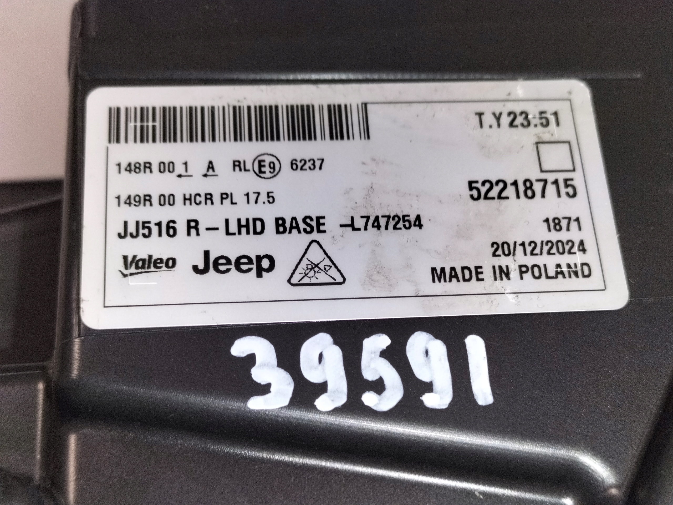 light front reflektor right JEEP AVENGER 23- FULL LED