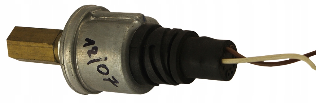 CZUJNIK CIŚNIENIA OLEJU MAN Numer katalogowy części 81274210109