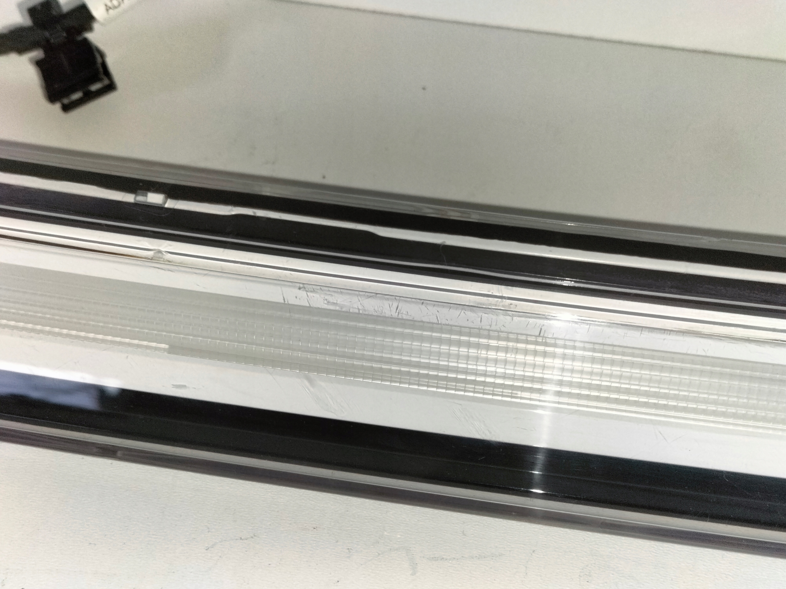light front LED grille right VW ID7 23