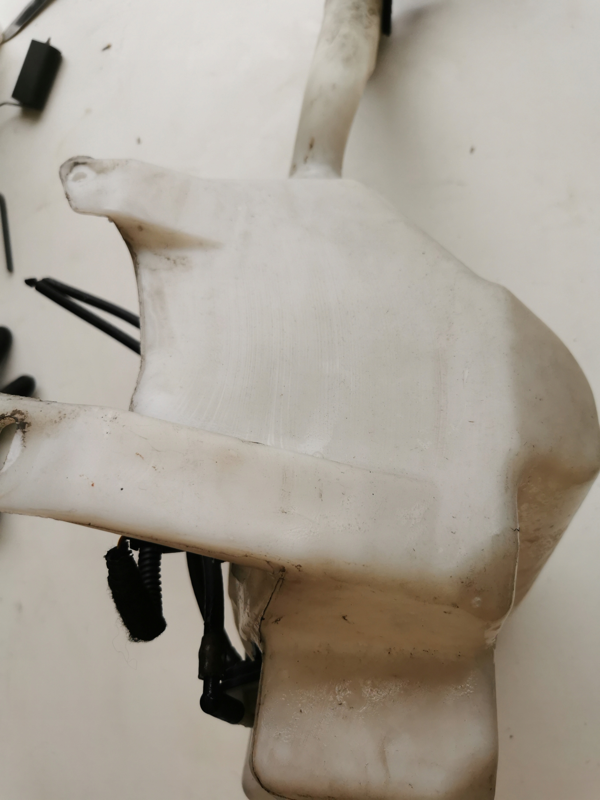 OPEL VECTRA C БАК РІДИНИ 551020308 КСЕНОН