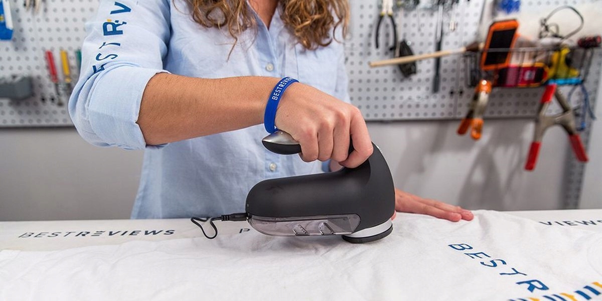 Golarka do ubrań -- MOCNA R&R LINT EXCLUSIVE Model GOLARKA MASZYNKA UBRAŃ PHILIPS ELEKTRYCZNA UBRAŃ