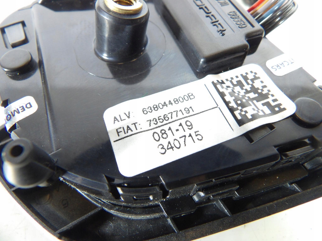 FIAT TIPO II Schalter MULTIFUNKCJI W Lenkrad 735677191