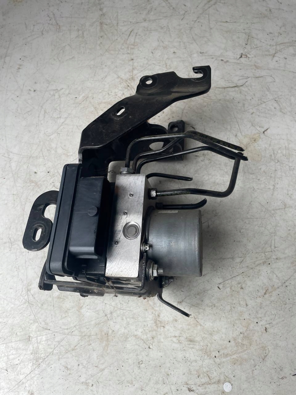 Pompa ABS staffa 9830317080 CITROEN C3 III 1.2 VTI