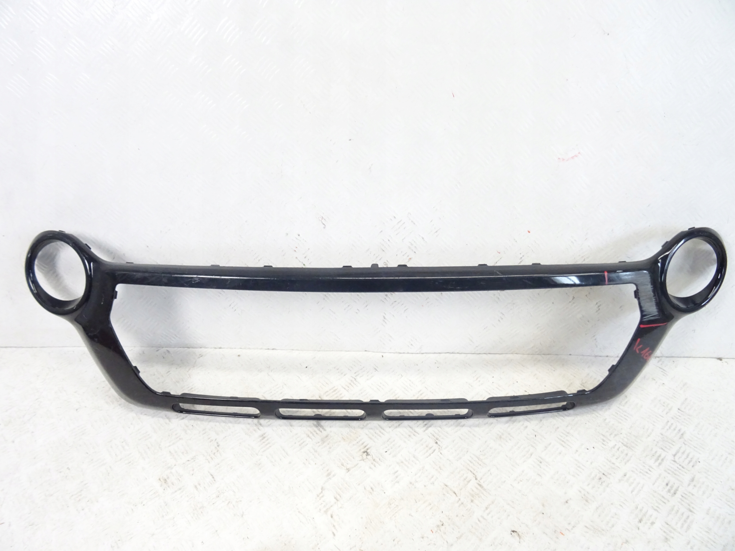 grille of a bumper front front KIA SOUL II 86513-B2000