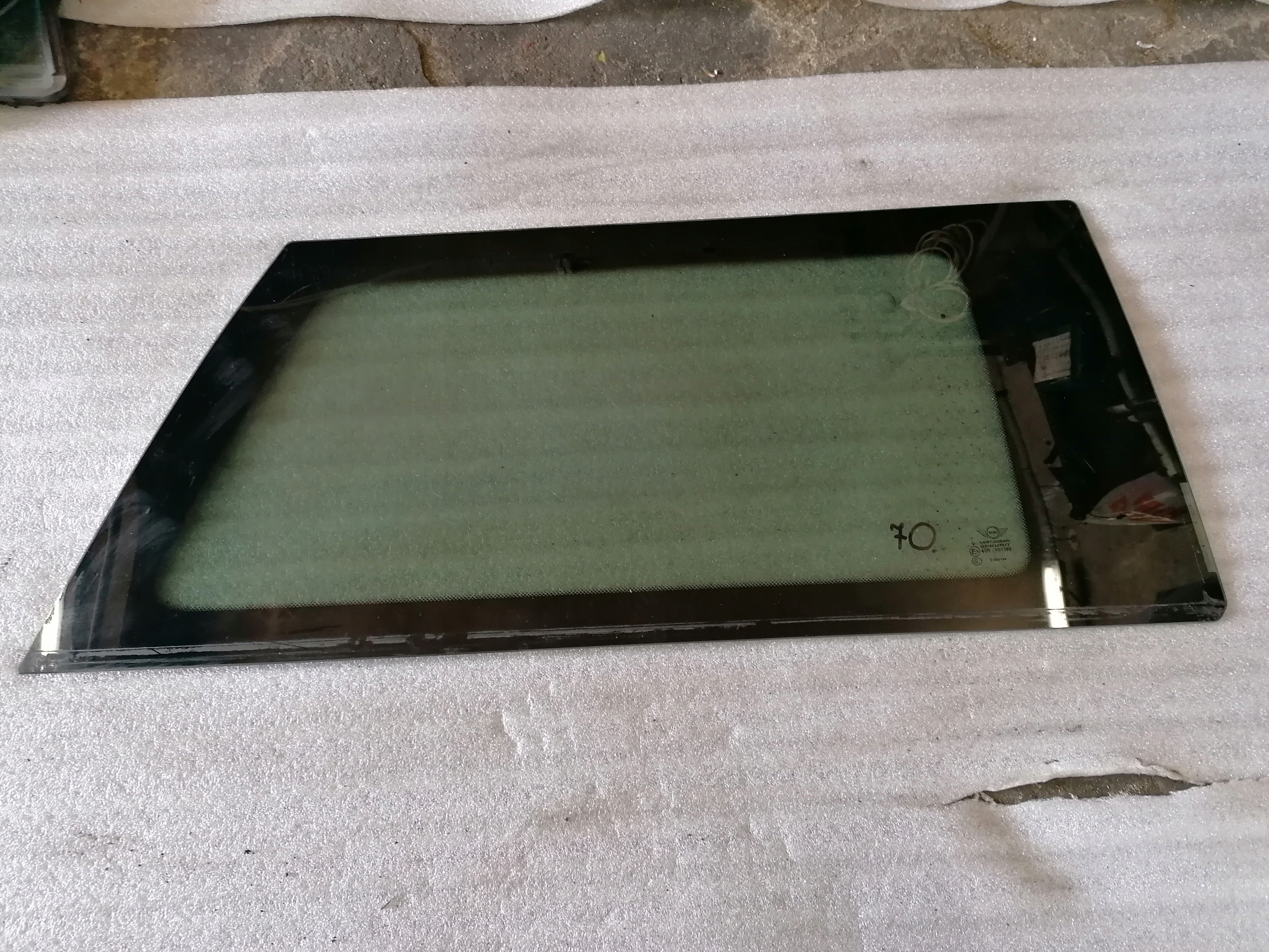 70 SZYBA BOCZNA MINI R56