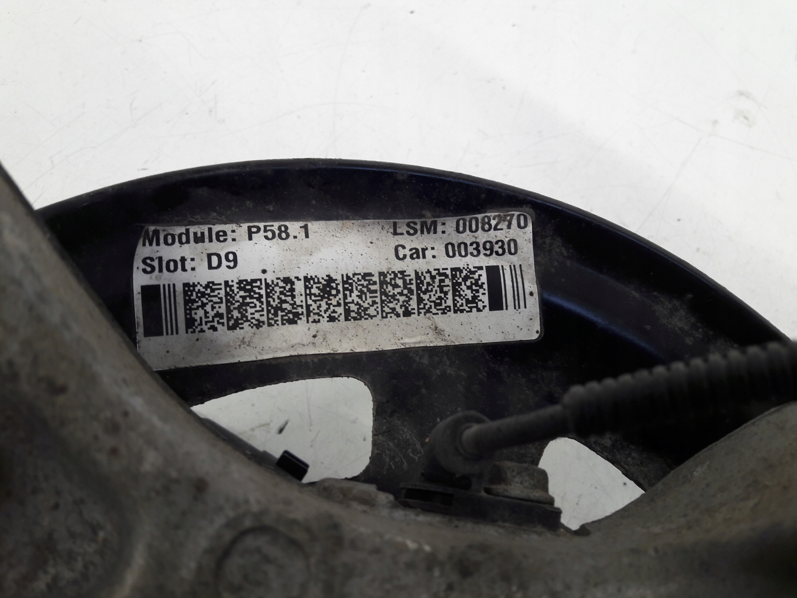 поворотный кулак 1,6 opel ASTRA K