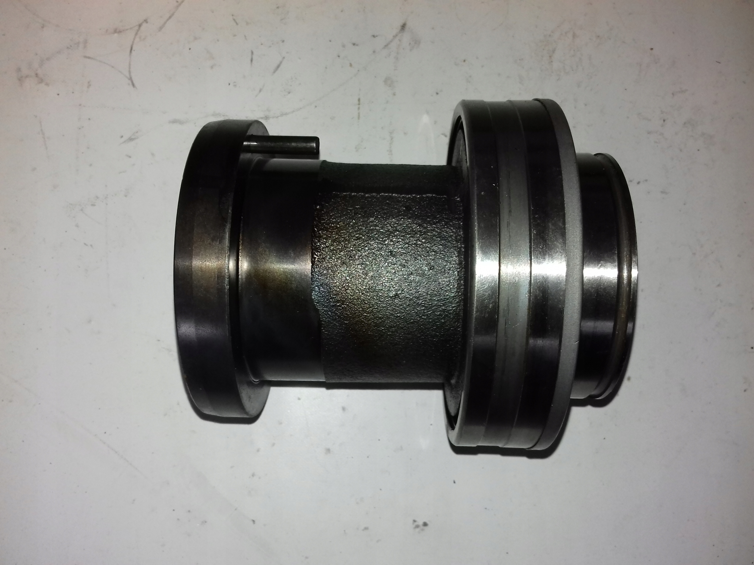 15-0016 - Вижимний підшипник зчеплення Mercedes Actros