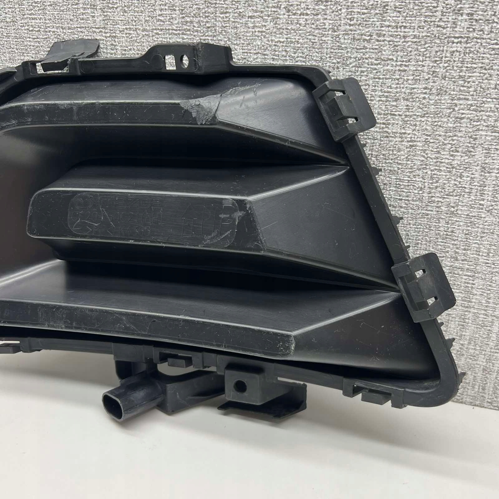 Mazda 5 2008- lift mřížka levá nárazníku předního předek CE20-50C21