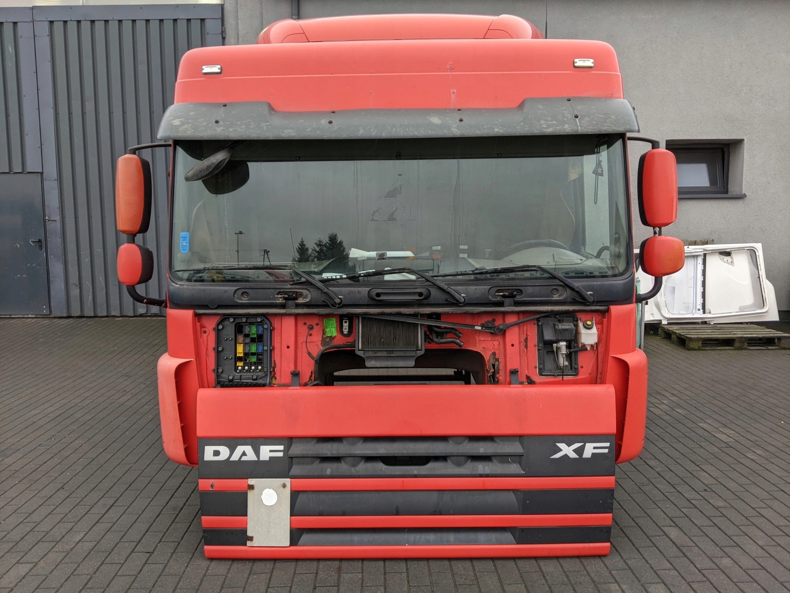 KABINA DAF XF 105 2012 ROK NOWY TYP SLUPKA