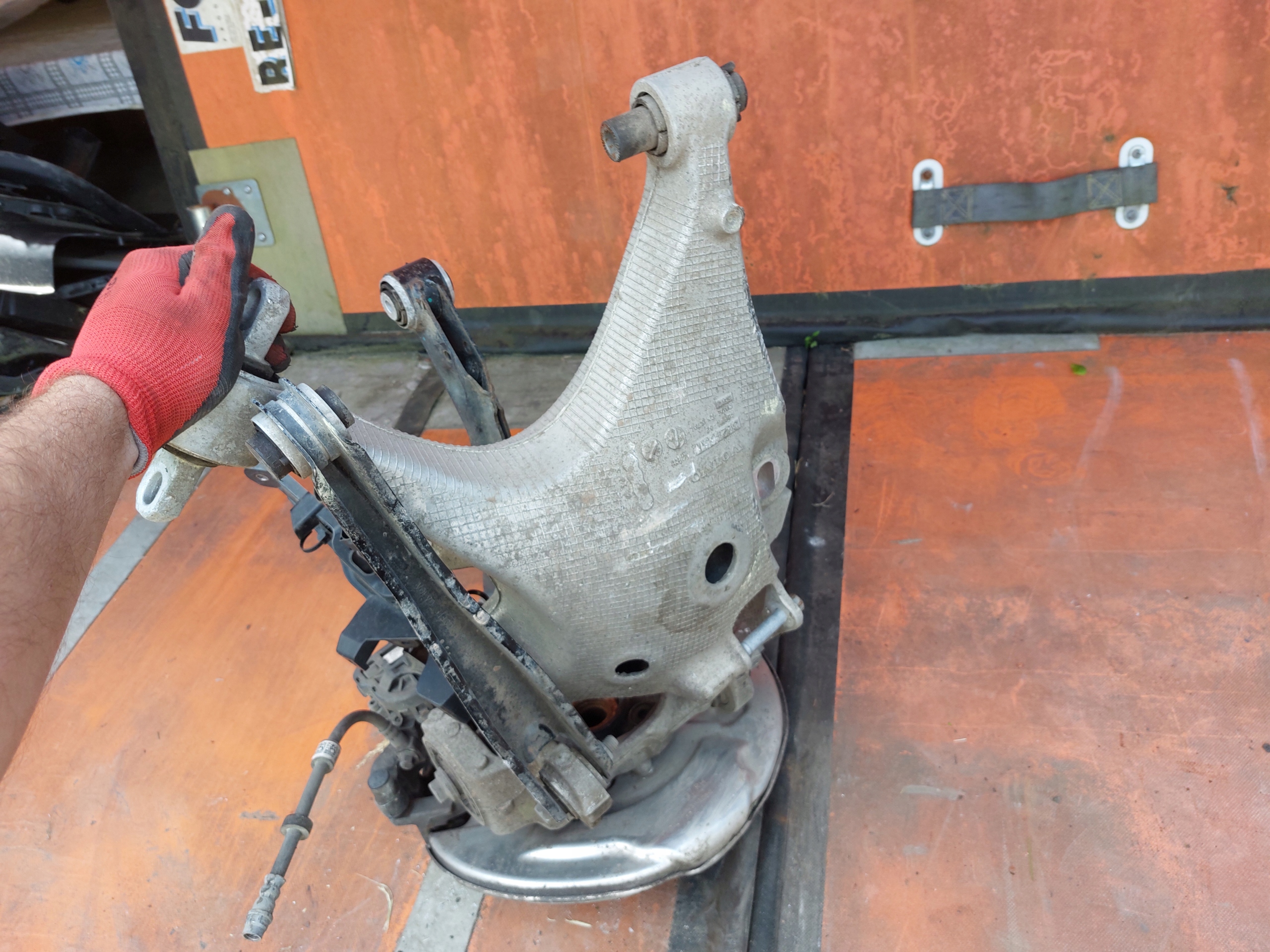 swing right rear part sususpension VOLVO XC90 II 20r