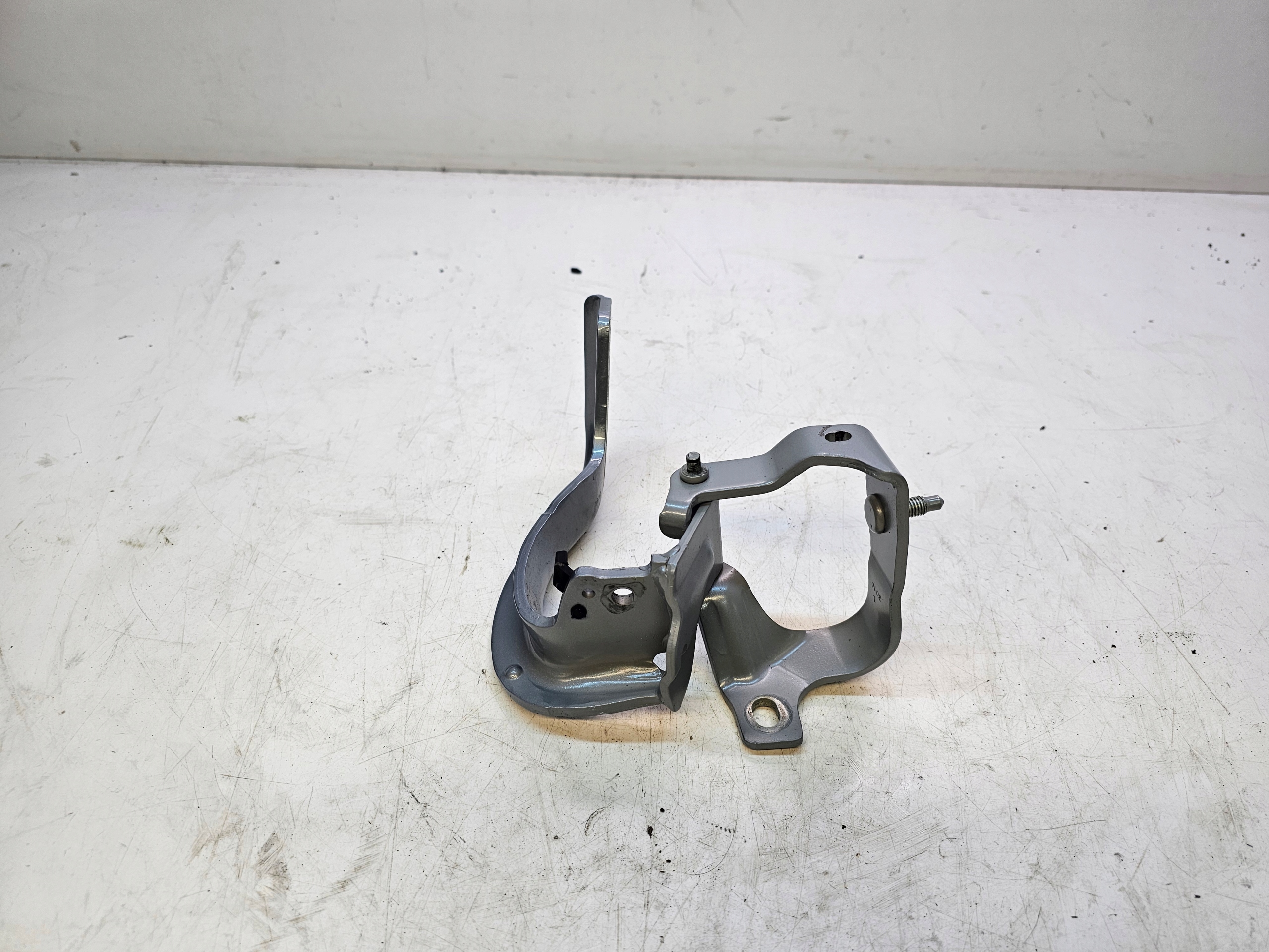 SCHARNIER HINTEN HECKKLAPPE LINKS AUDI Q5 8R0827299A