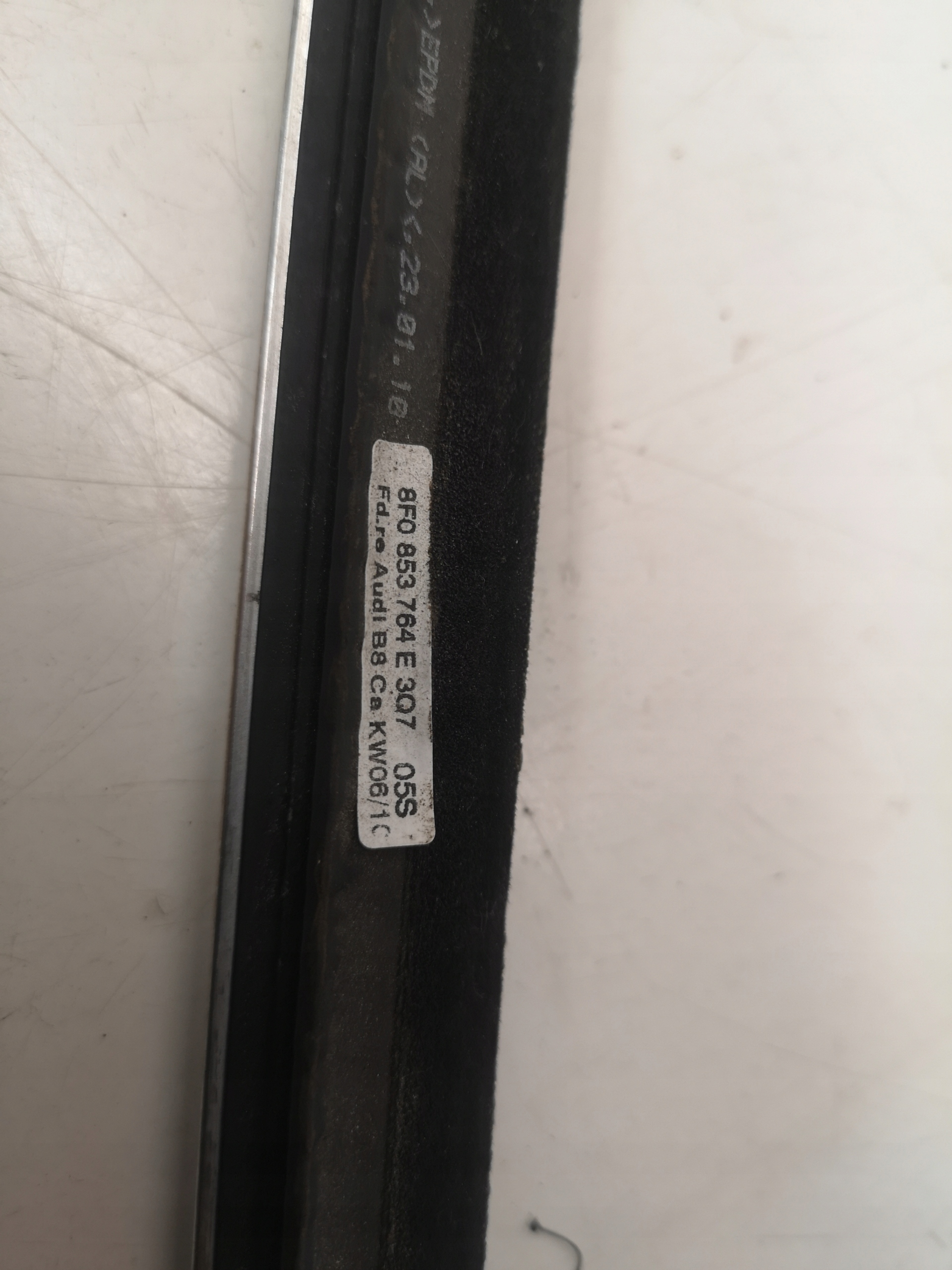 moulding CHROM right rear part AUDI A5 8T CABRIO 8F0853764